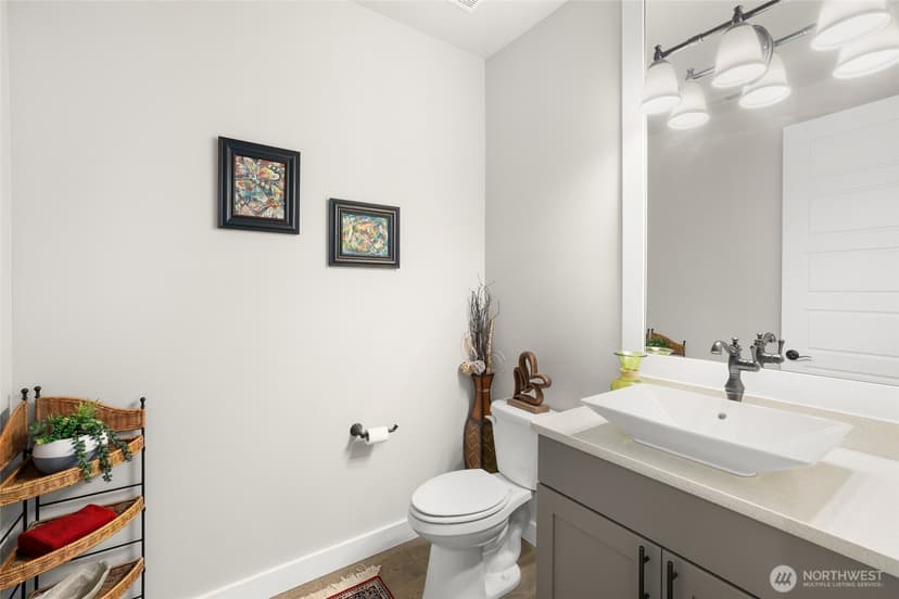 Property photo for 2403 12th Street Pl SW, Puyallup photo 13