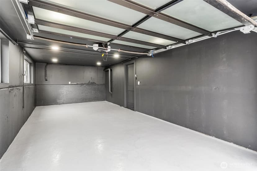 Property photo for 219 S 183rd Street, Burien photo 25