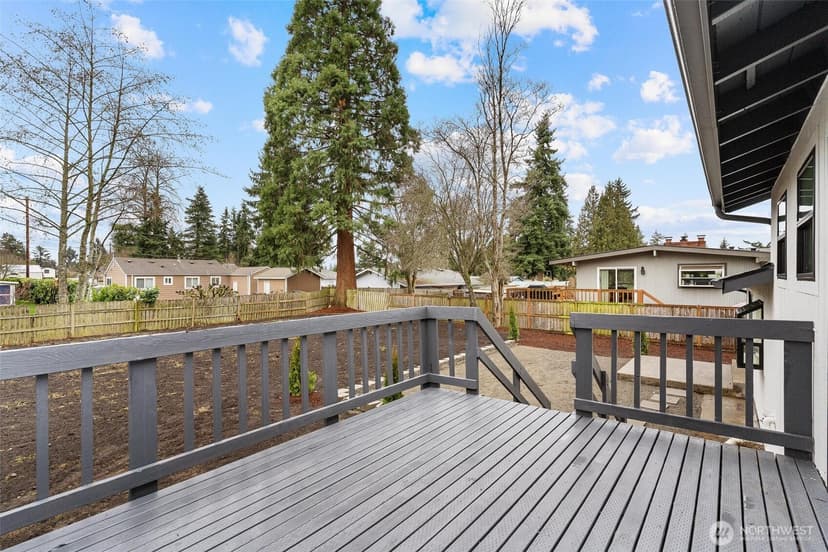 Property photo for 219 S 183rd Street, Burien photo 30