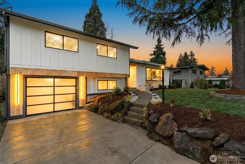 Property photo for 219 S 183rd Street, Burien photo 36