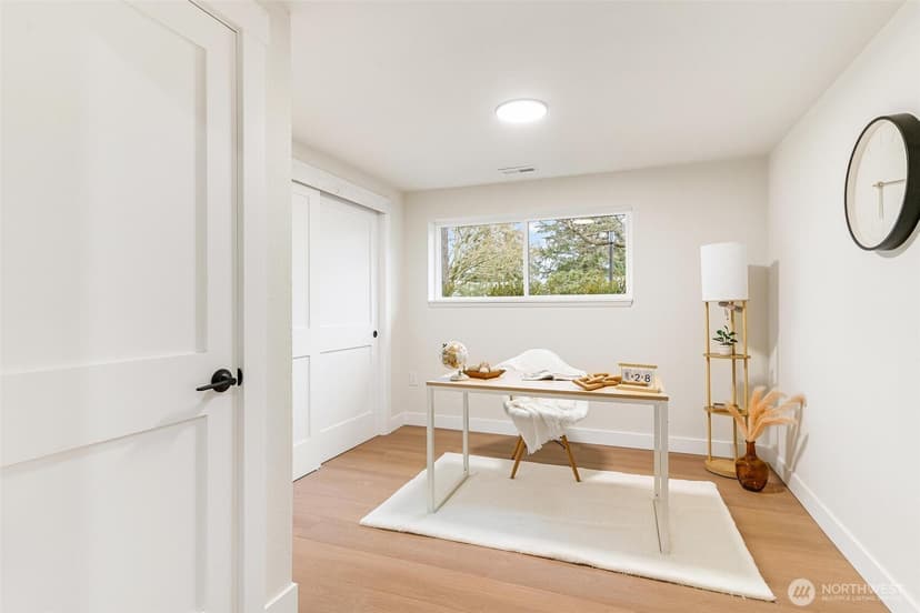 Property photo for 219 S 183rd Street, Burien photo 18