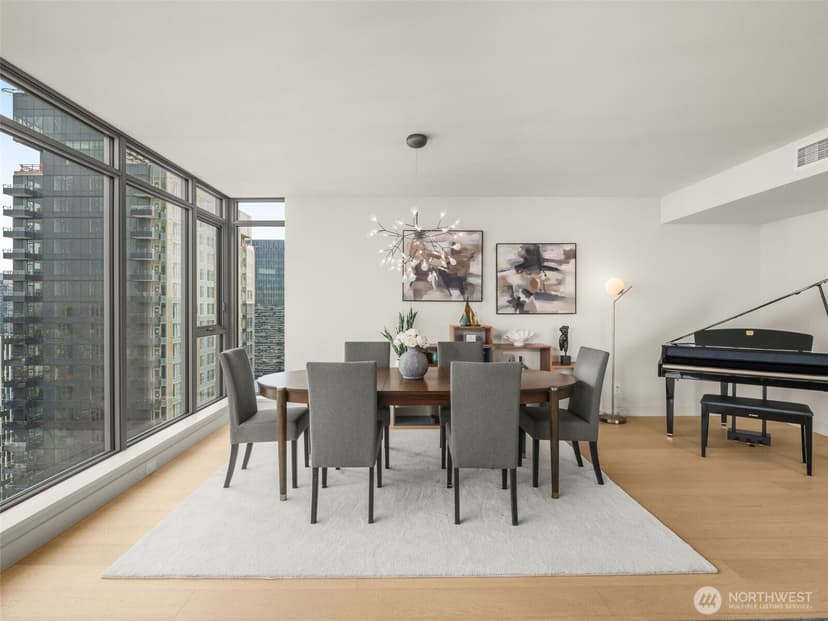 Property photo for 583 Battery Street #3802N, Seattle photo 6