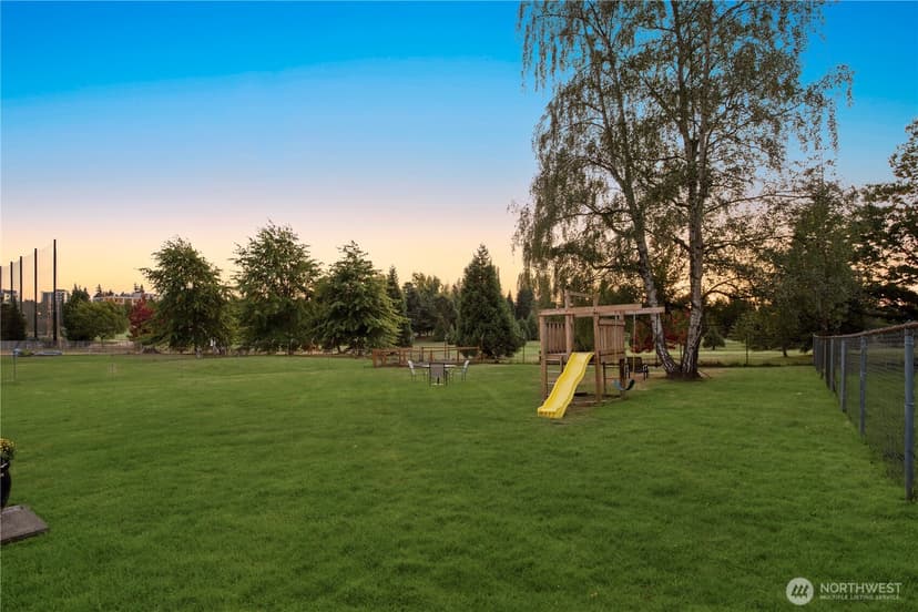 Property photo for 708 Waverly Avenue, Everett photo 33
