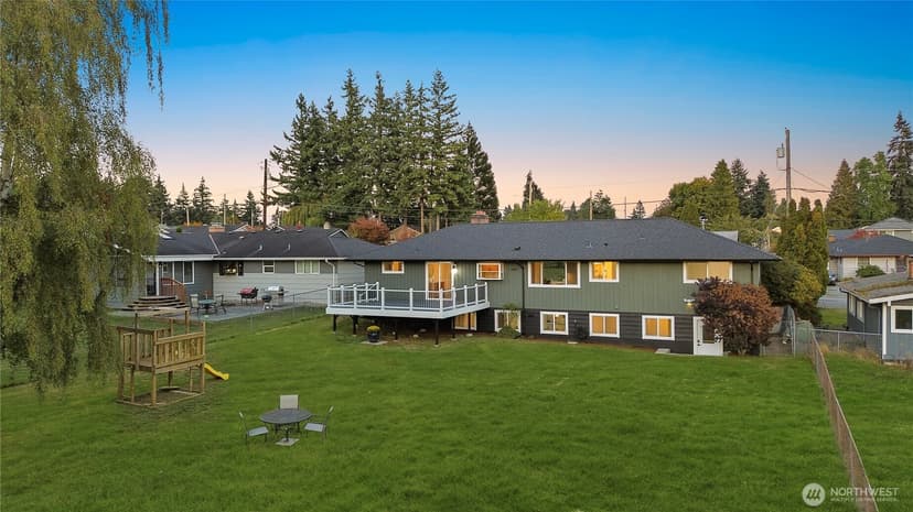 Property photo for 708 Waverly Avenue, Everett photo 31