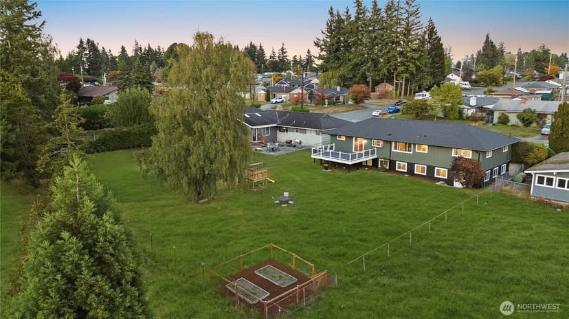 Property photo for 708 Waverly Avenue, Everett photo 32