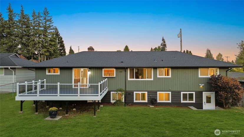 Property photo for 708 Waverly Avenue, Everett photo 30
