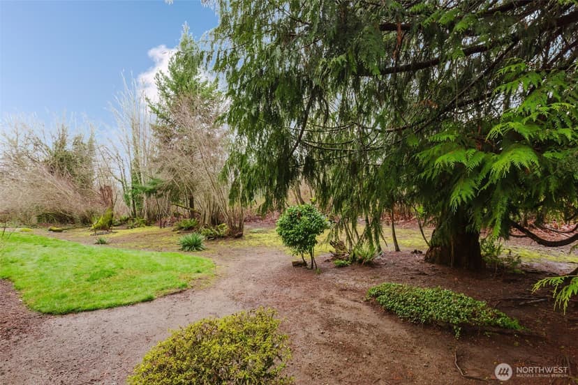 Property photo for 3570 Narrows View Lane #104, Bremerton photo 20