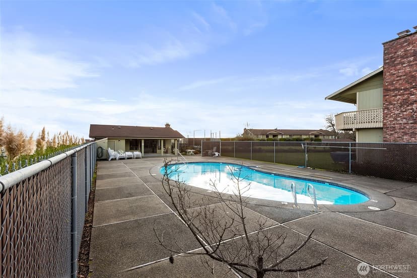 Property photo for 3570 Narrows View Lane #104, Bremerton photo 24