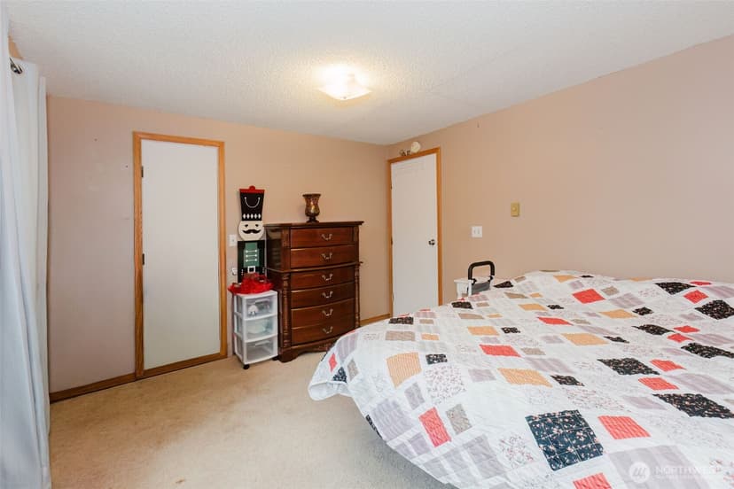Property photo for 3570 Narrows View Lane #104, Bremerton photo 18