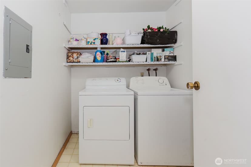 Property photo for 3570 Narrows View Lane #104, Bremerton photo 16