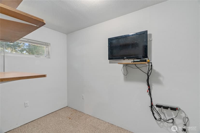 Property photo for 804 Scoter Court SE, Ocean Shores photo 20