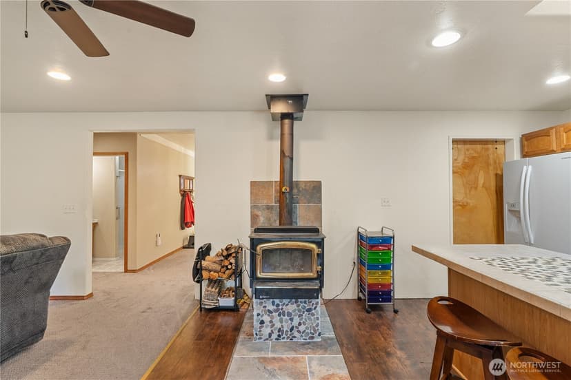 Property photo for 804 Scoter Court SE, Ocean Shores photo 9