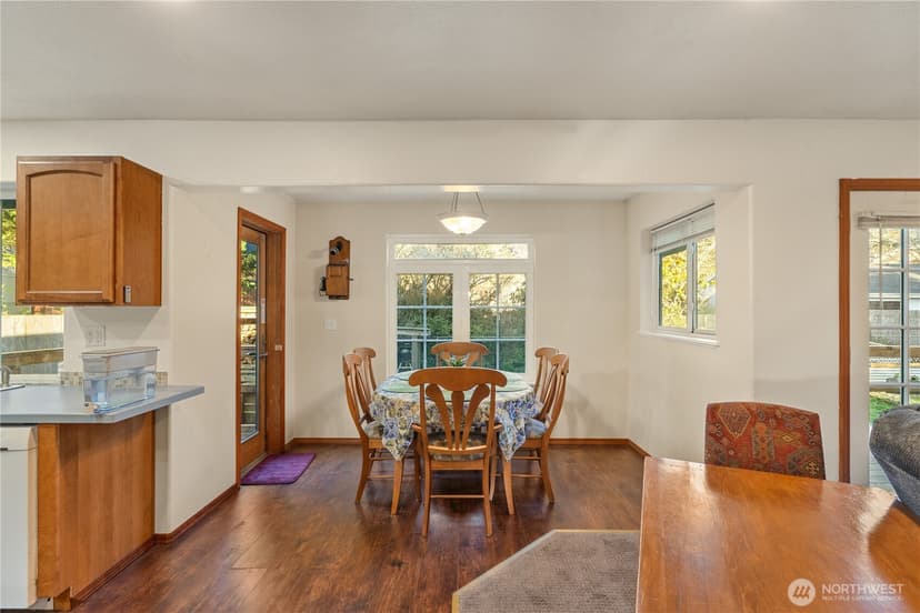 Property photo for 804 Scoter Court SE, Ocean Shores photo 10