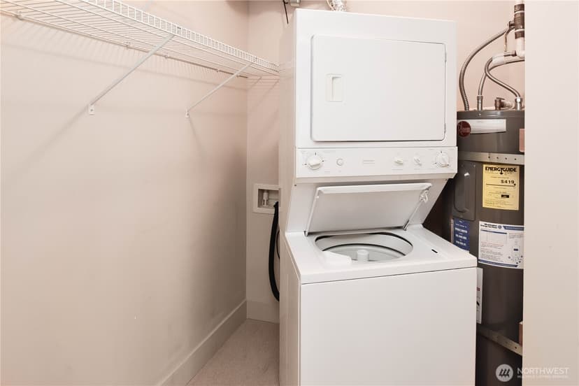 Property photo for 159 Denny Way #402, Seattle photo 14