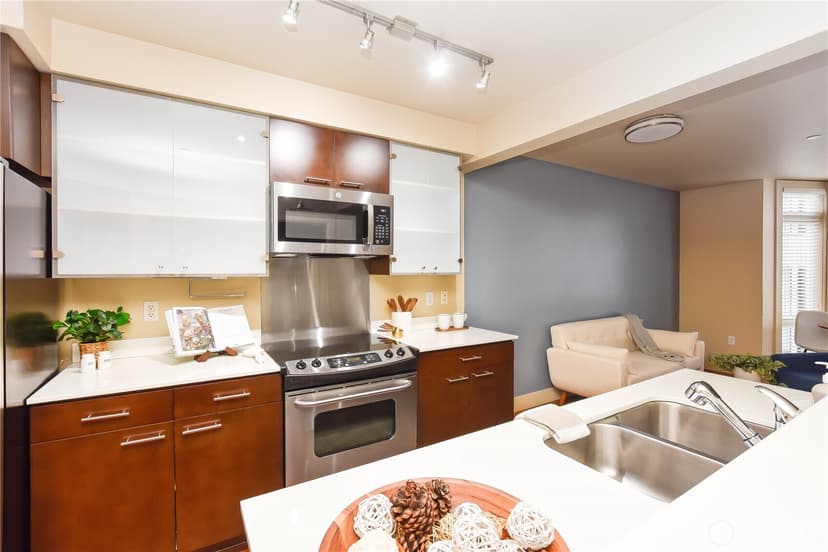Property photo for 159 Denny Way #402, Seattle photo 9