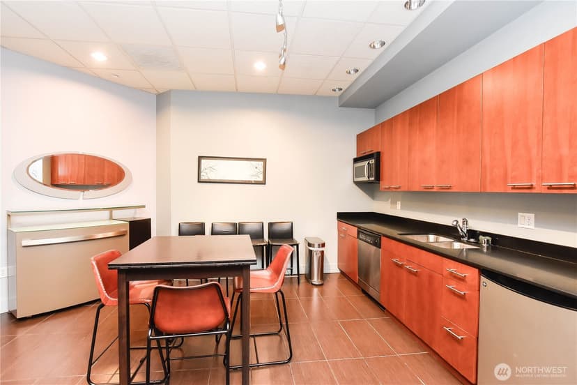 Property photo for 159 Denny Way #402, Seattle photo 17