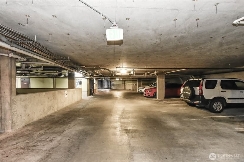 Property photo for 159 Denny Way #402, Seattle photo 20