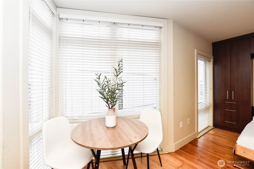Property photo for 159 Denny Way #402, Seattle photo 13