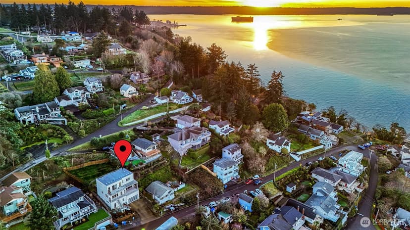 Property photo for 6720 Soundview Drive NE, Tacoma photo 36