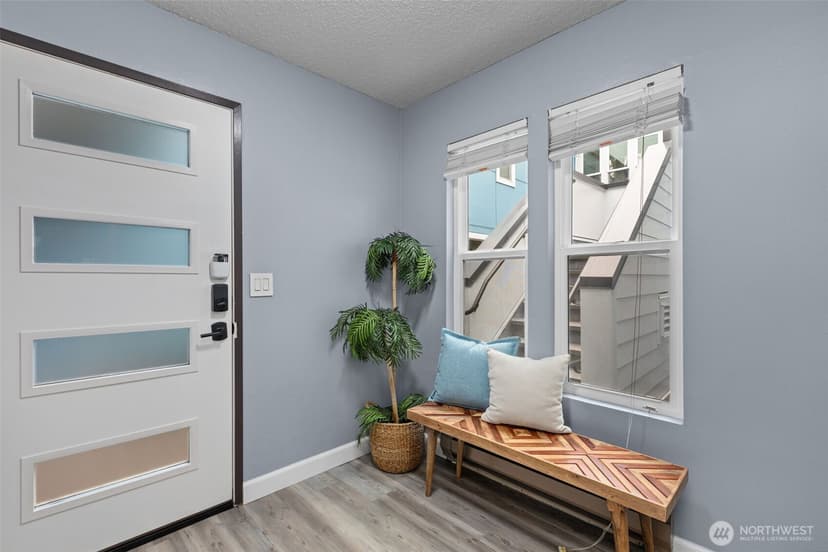 Property photo for 2001 E Yesler Way #46, Seattle photo 16