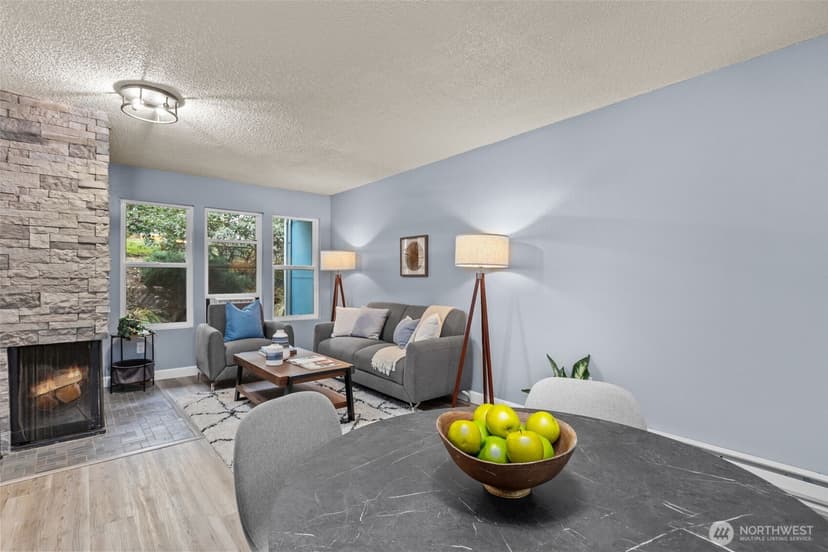 Property photo for 2001 E Yesler Way #46, Seattle photo 6