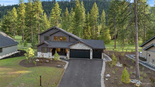 Property photo for 1001 Domerie Park Loop, Cle Elum