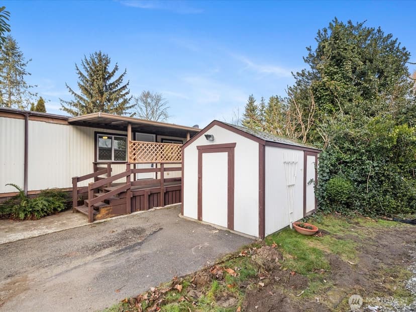 Property photo for 11510 E Riverside Drive #26, Bothell photo 29