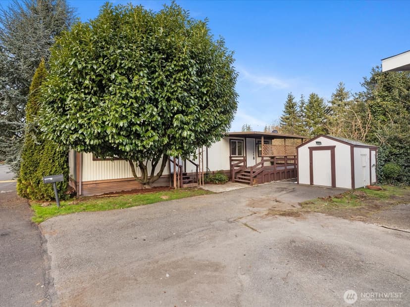 Property photo for 11510 E Riverside Drive #26, Bothell photo 30