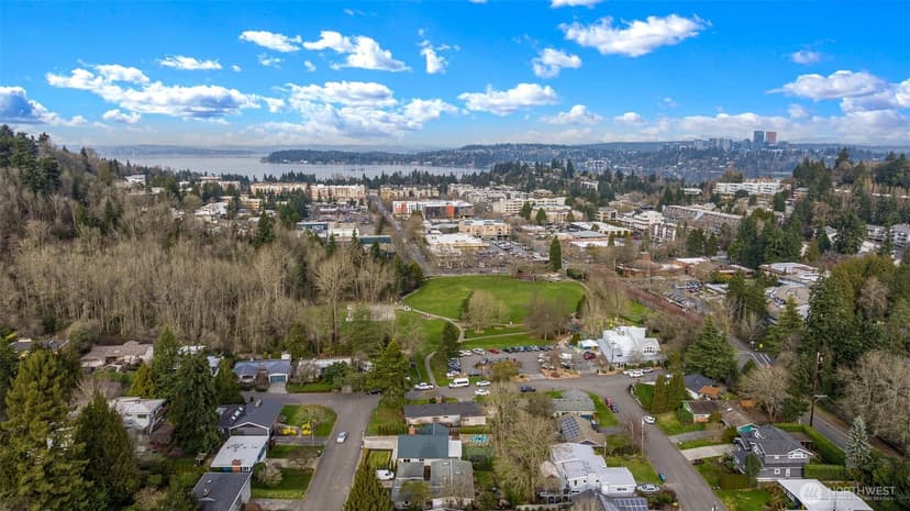 Property photo for 3410 77th Avenue SE, Mercer Island photo 2
