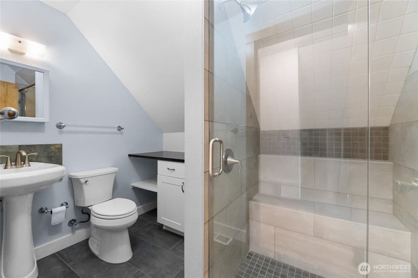 Property photo for 913 N Ainsworth Avenue, Tacoma photo 22