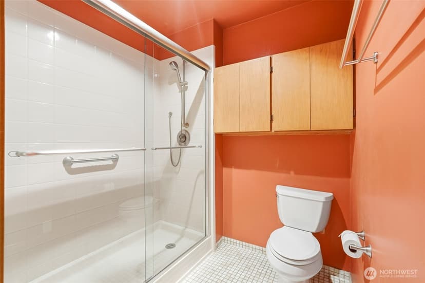 Property photo for 620 W Mercer Place #2B, Seattle photo 24