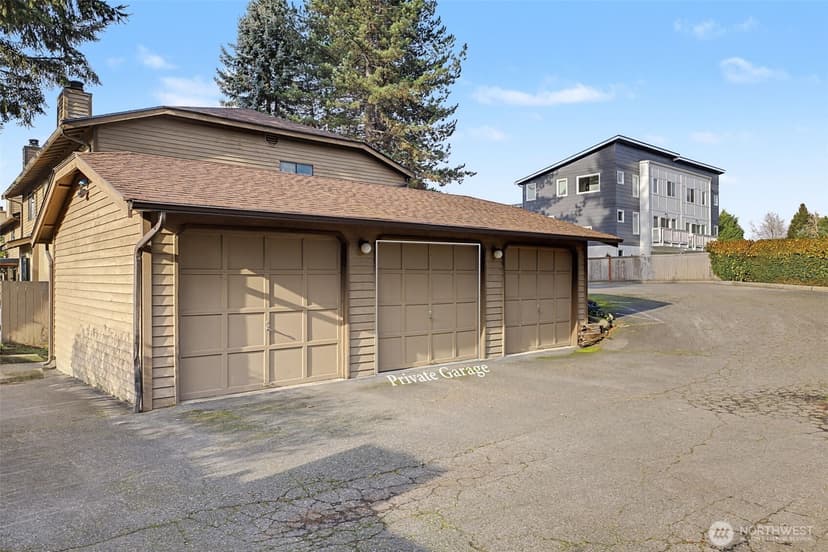 Property photo for 8013 NE 177th Ct #402, Kenmore
