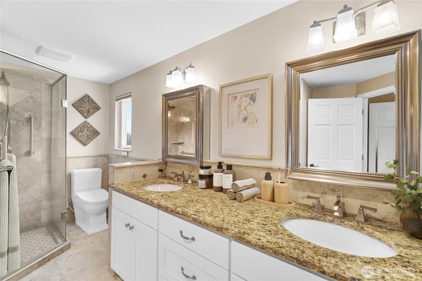 Property photo for 24215 75th Avenue SE, Woodinville photo 18