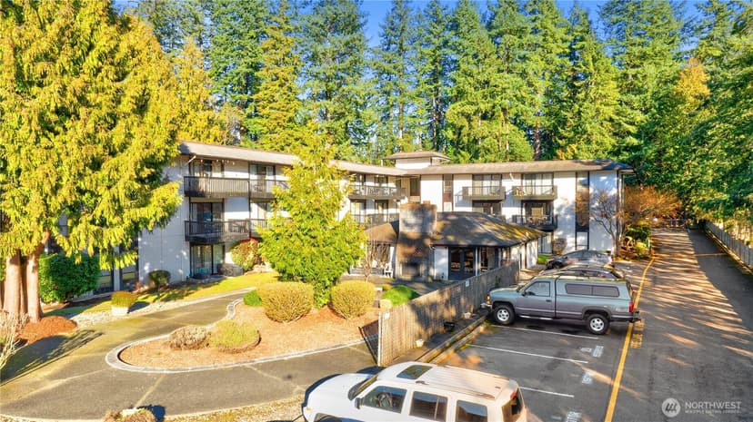 Property photo for 19409 56th Avenue W #201, Lynnwood photo 27