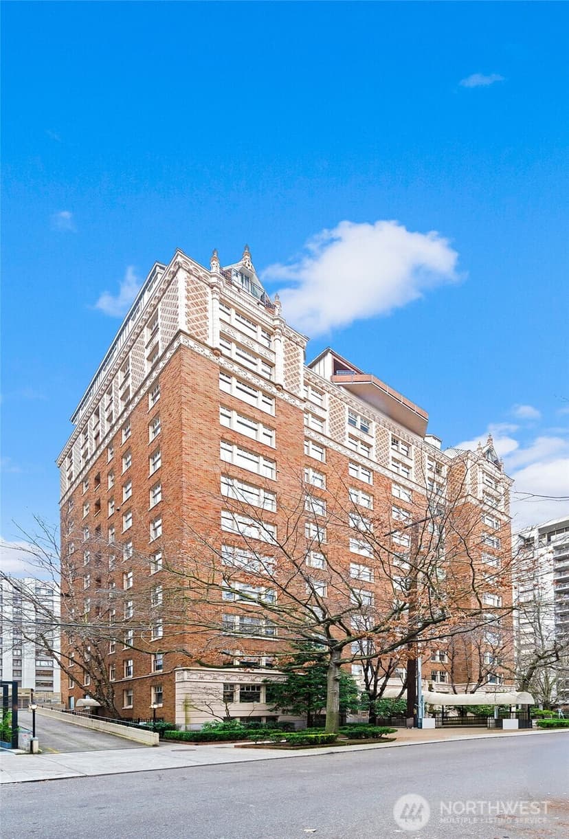 Property photo for 1017 Minor Avenue #901, Seattle photo 17