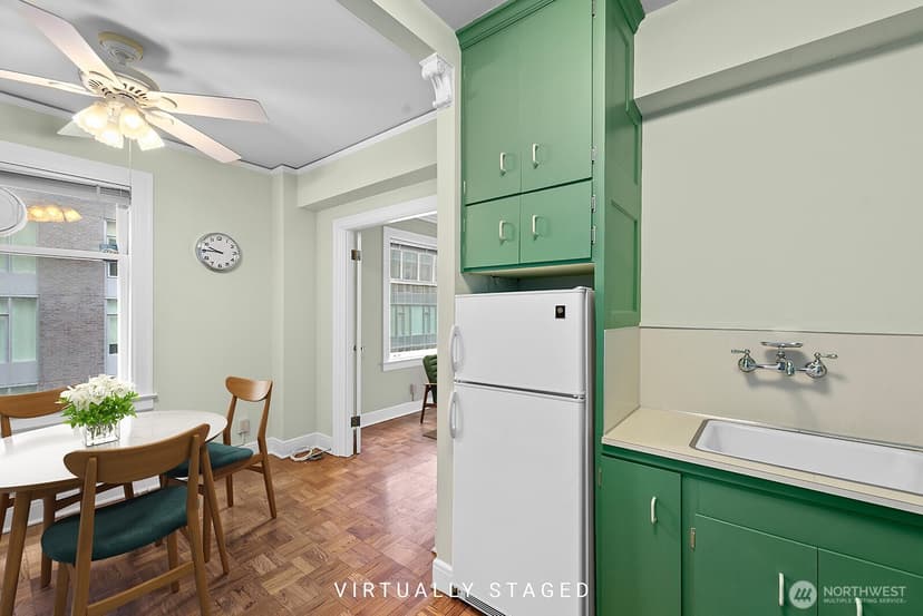 Property photo for 1017 Minor Avenue #901, Seattle photo 6