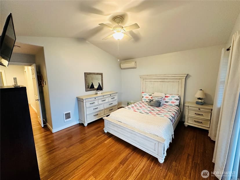 Property photo for 248 Chaparral Street SE, Ocean Shores photo 12