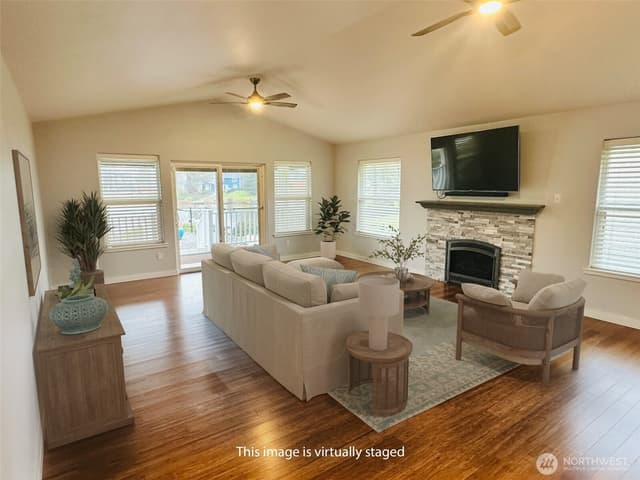 Property photo for 248 Chaparral Street SE, Ocean Shores photo 4
