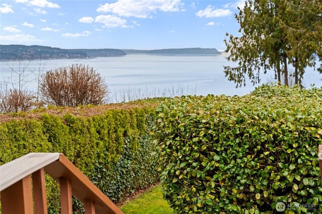Property photo for 5717 88th Street SW, Mukilteo photo 4