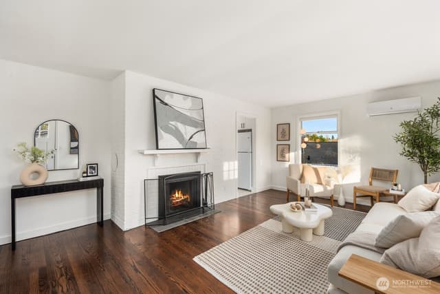 Property photo for 3112 SW 97th Street, Seattle photo 4