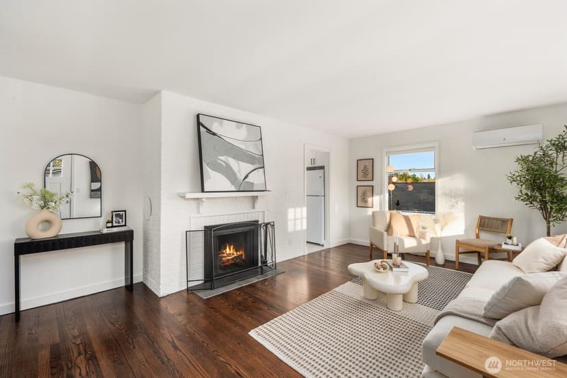 Property photo for 3112 SW 97th Street, Seattle photo 4