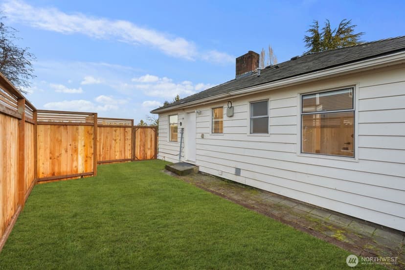 Property photo for 3112 SW 97th Street, Seattle photo 27