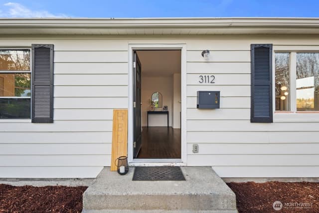 Property photo for 3112 SW 97th Street, Seattle photo 2