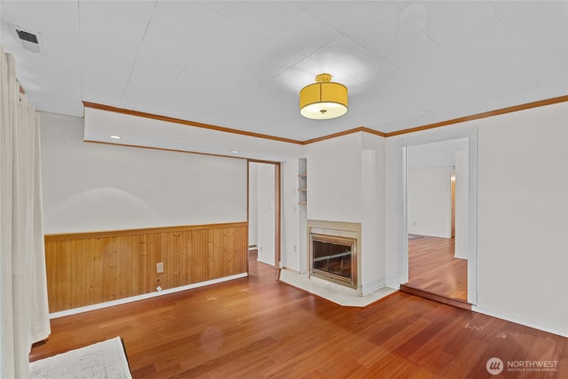 Property photo for 1306 SW 160th Street, Burien photo 12