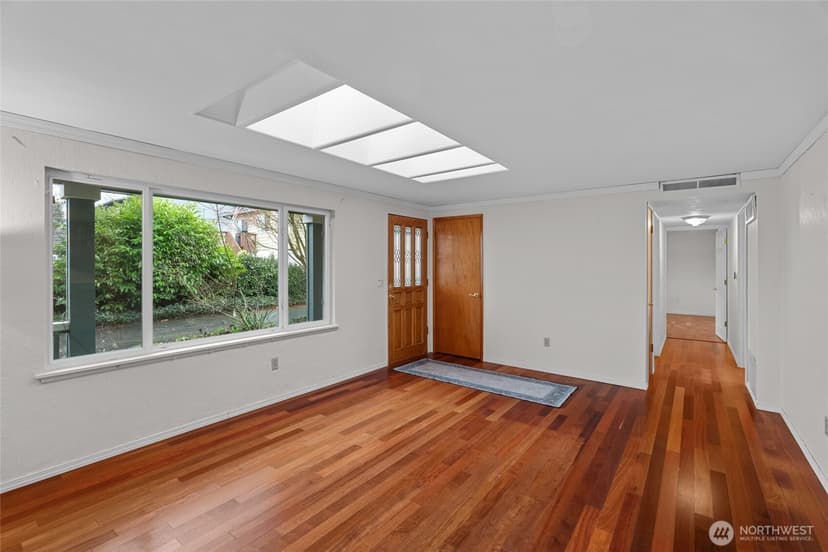 Property photo for 1306 SW 160th Street, Burien photo 4