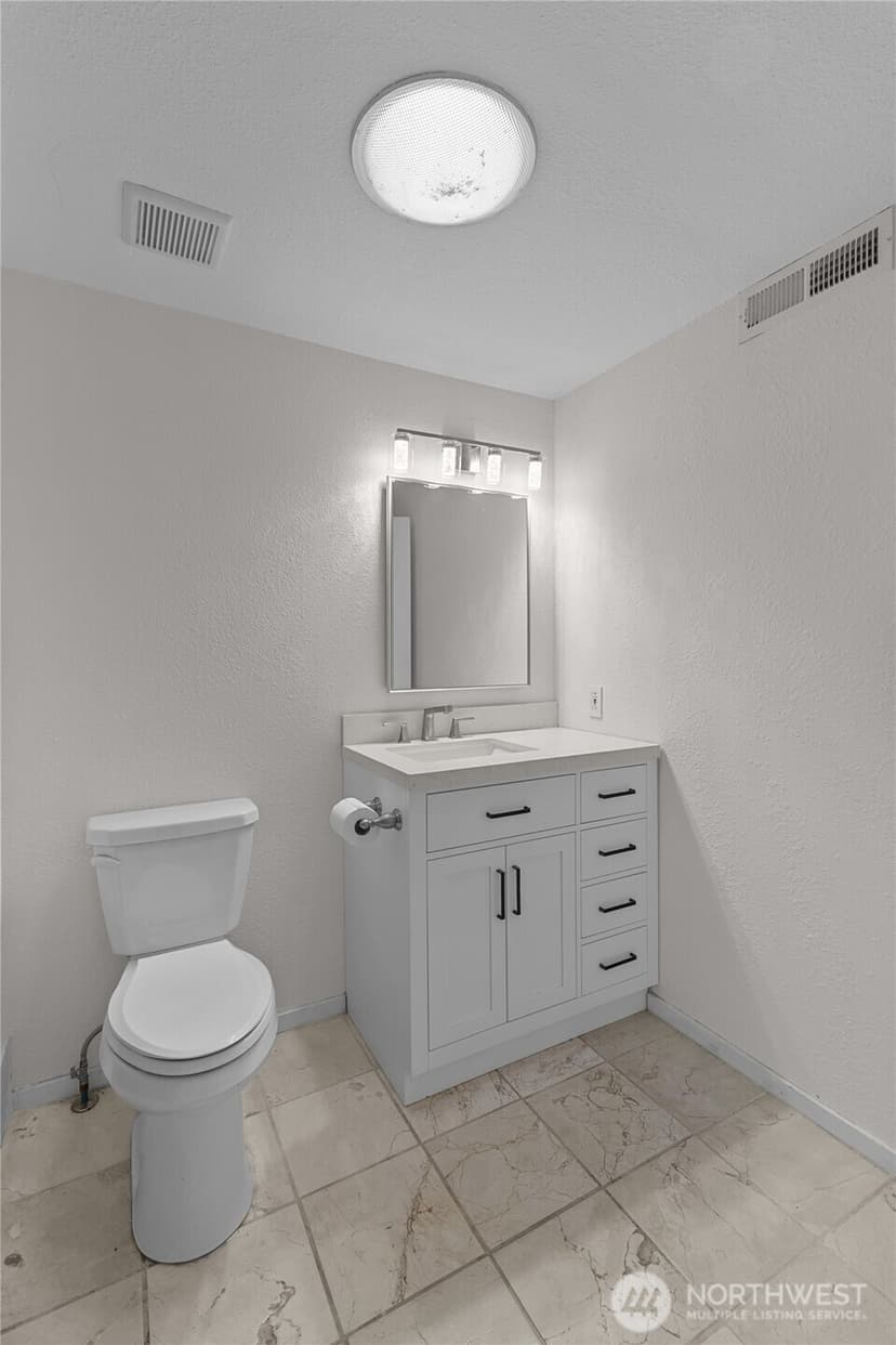 Property photo for 1306 SW 160th Street, Burien photo 18