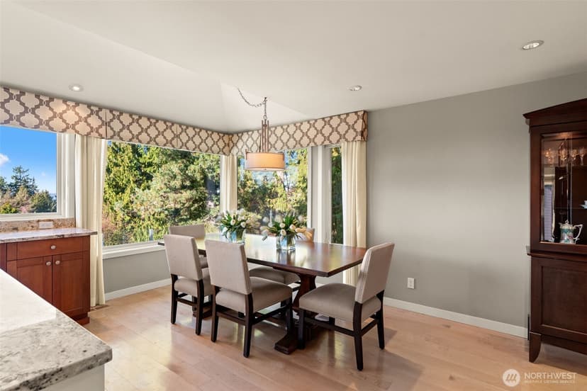 Property photo for 7819 175th Street SW, Edmonds photo 15