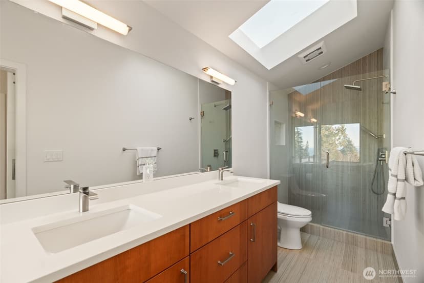 Property photo for 7819 175th Street SW, Edmonds photo 22