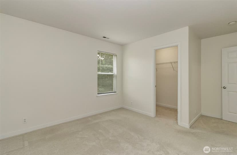 Property photo for 11629 54th Drive SE, Everett photo 22