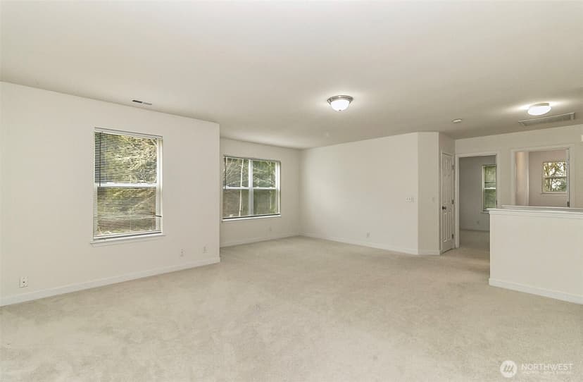 Property photo for 11629 54th Drive SE, Everett photo 14